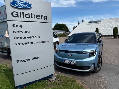 Ford Explorer Premium Extended Range  