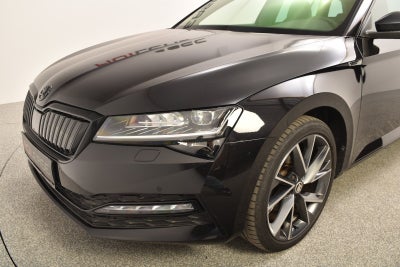 Skoda Superb TSi iV Sportline Combi DSG
