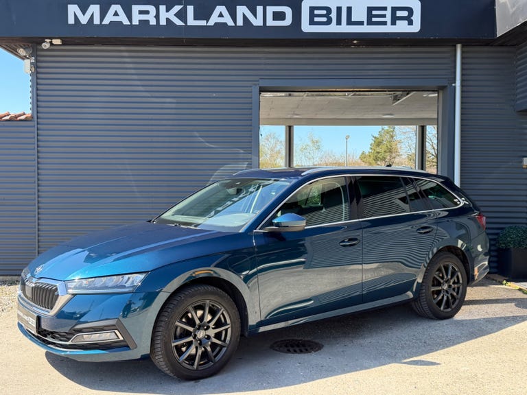 Skoda Octavia TSi iV Plus Combi DSG