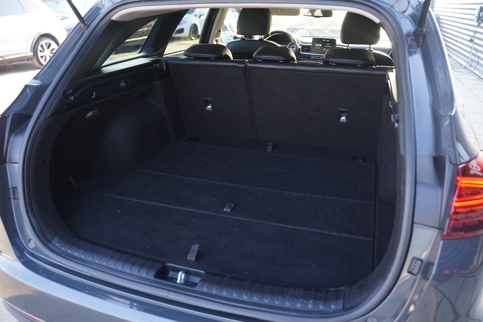 Billede af Kia Ceed 1,4 T-GDi Intro Edition SW DCT