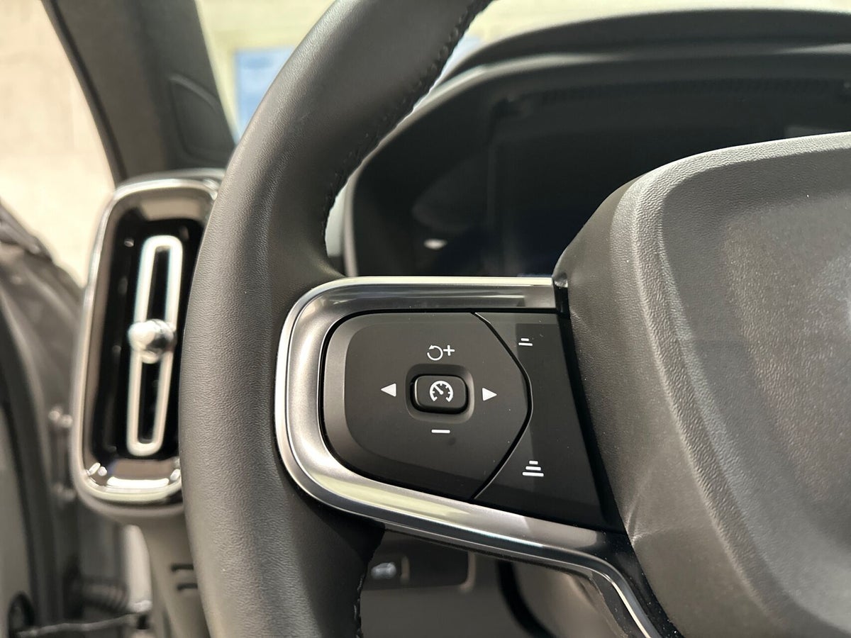 Volvo EX40 Extended Range Core billede 18