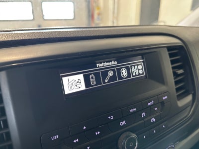 Toyota ProAce D 120 Medium Comfort
