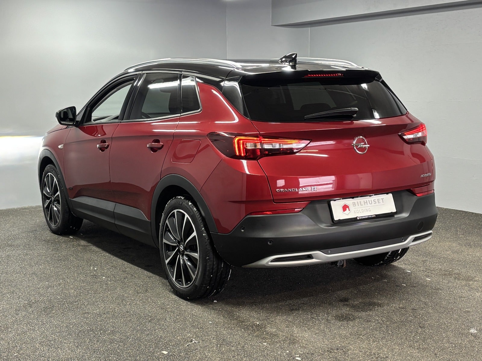 Billede af Opel Grandland X 1,6 Hybrid Ultimate aut.