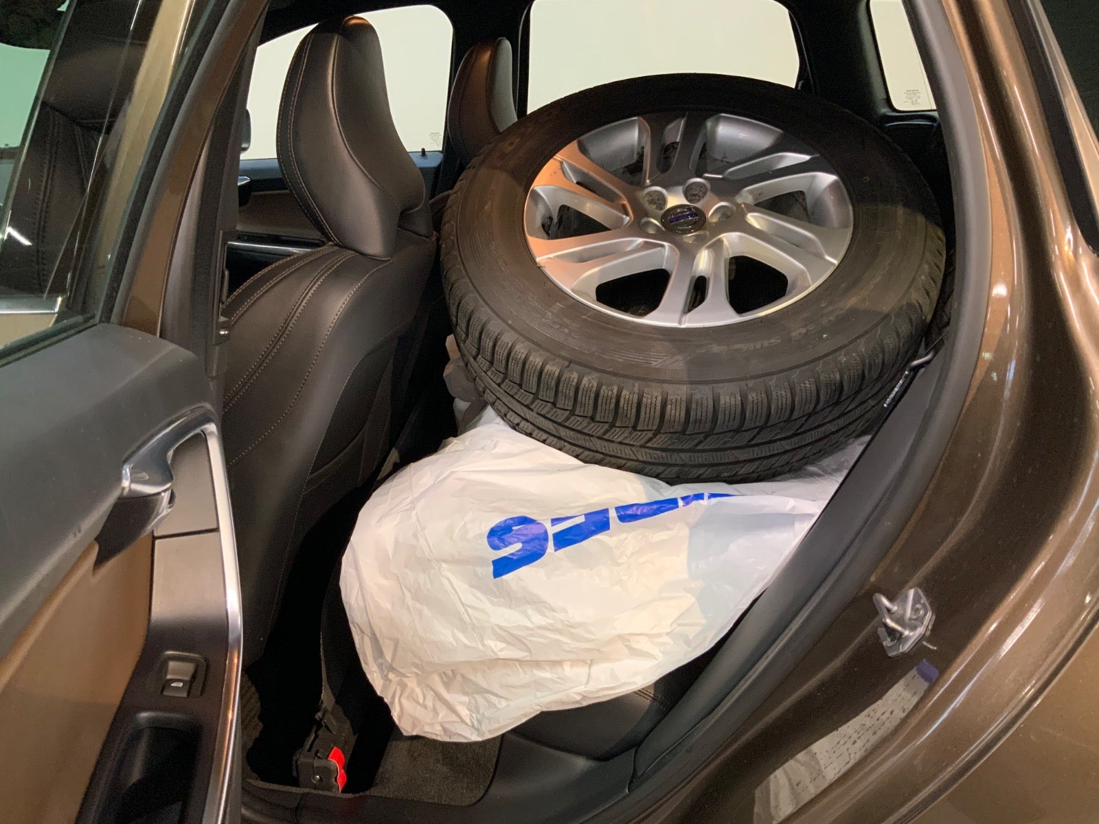 Volvo XC60 (6/8)