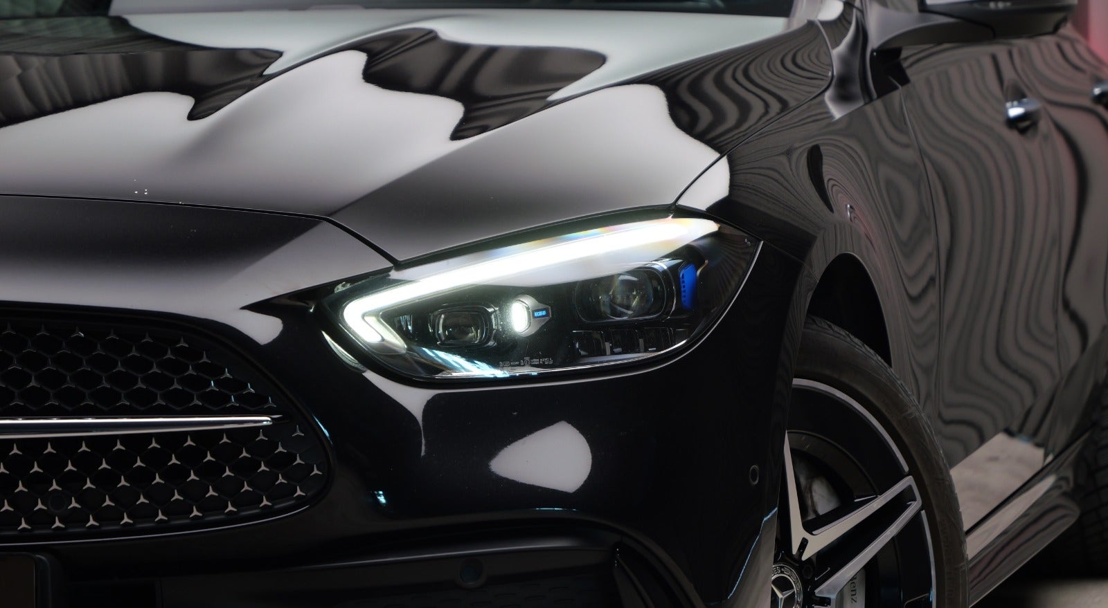 Mercedes C300 e AMG Line stc. aut.