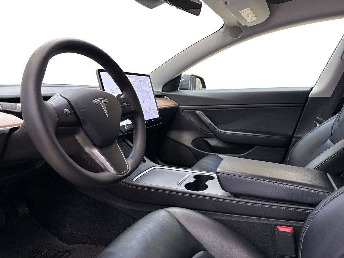 Tesla Model 3 RWD billede 3