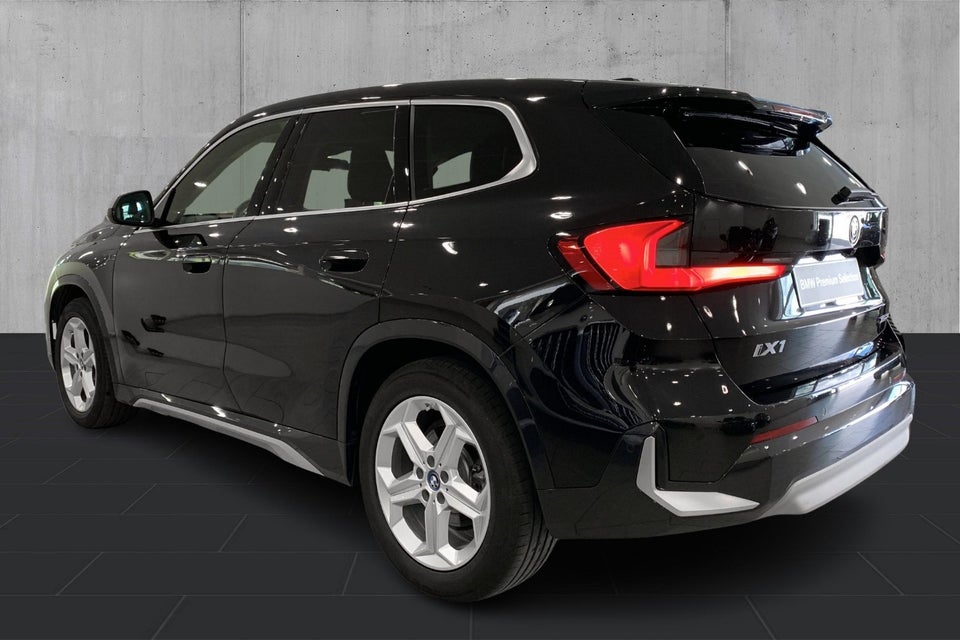 BMW iX1 xDrive30 2024
