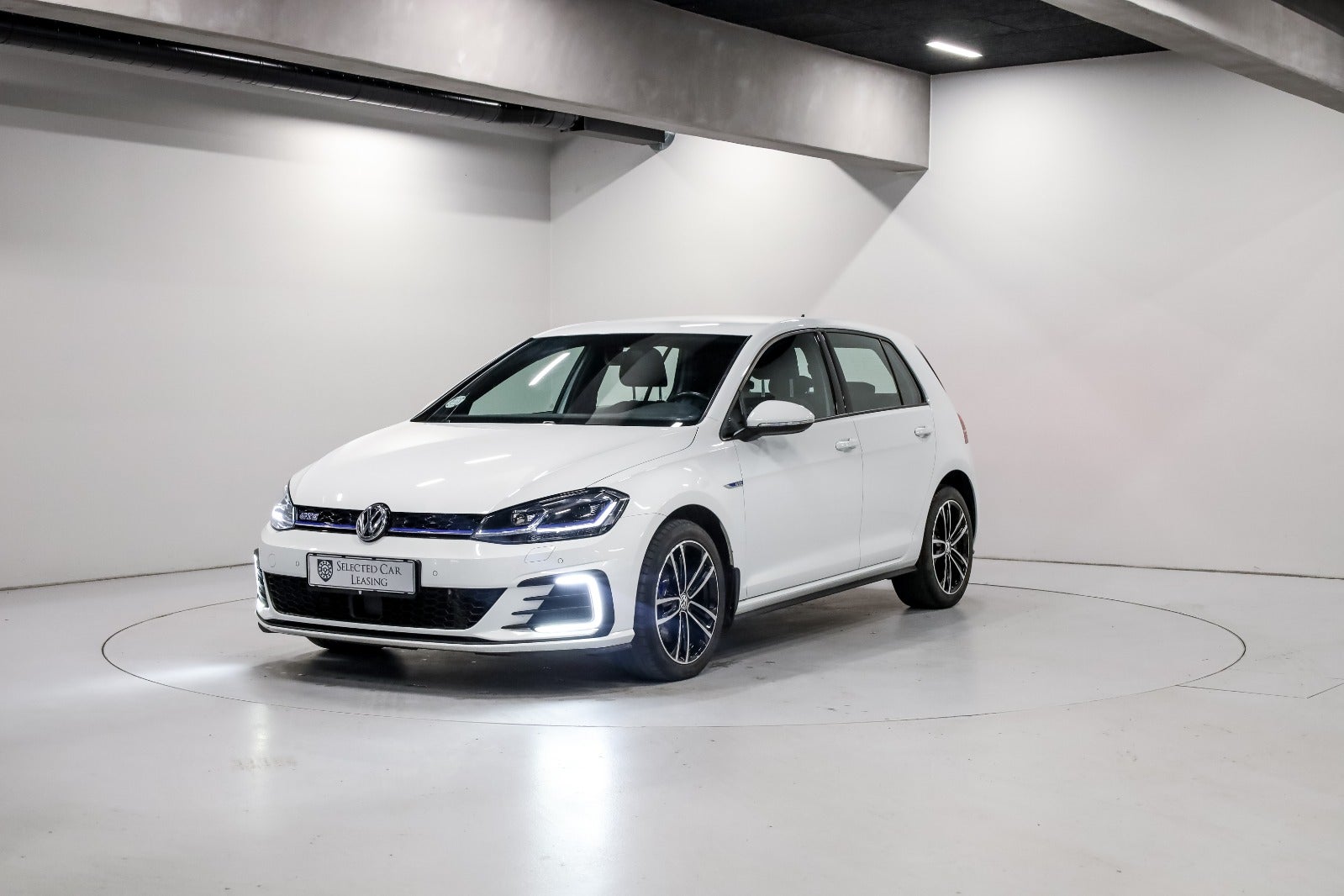 VW Golf VII 1,4 GTE DSG