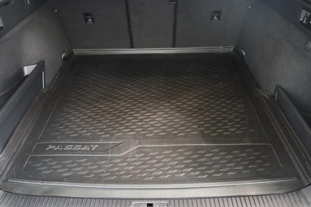 VW Passat GTE Highline+ Variant DSG