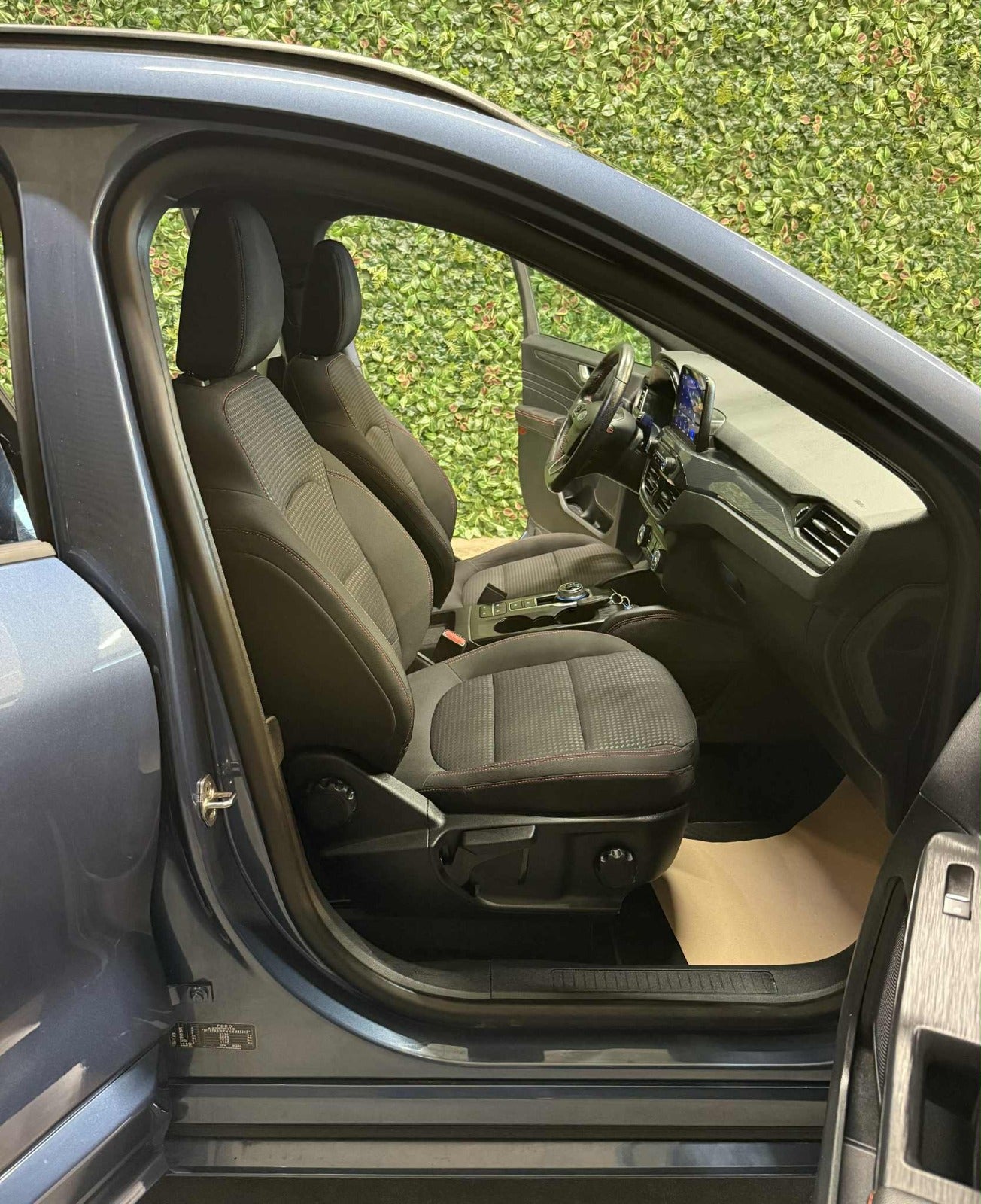 Billede af Ford Kuga 2,5 PHEV Titanium CVT