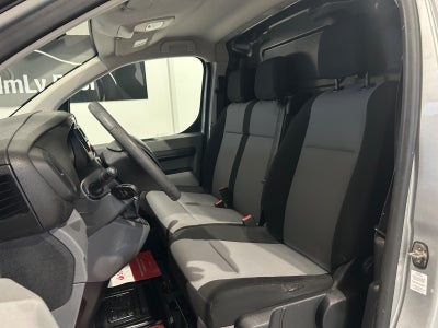 Toyota ProAce D 95 Medium Base+