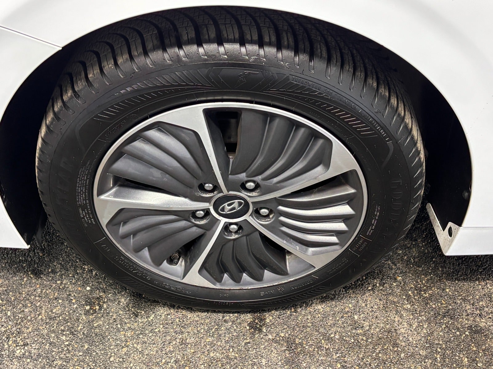 Billede af Hyundai Ioniq 1,6 PHEV Premium DCT