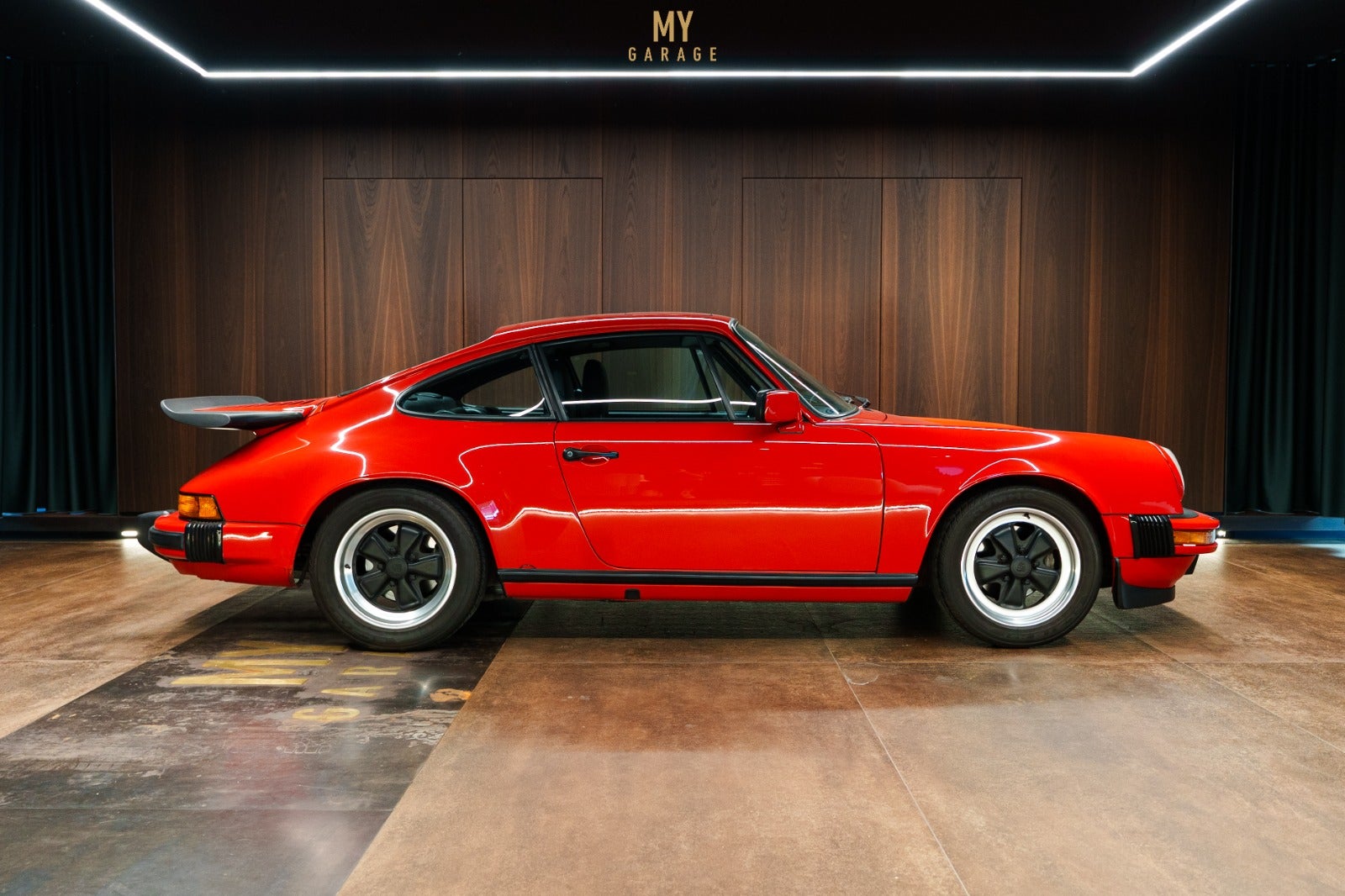 Porsche 911 - Carrera Coupé