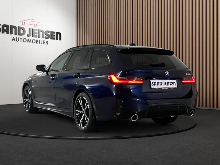 BMW 330e Touring M-Sport aut.