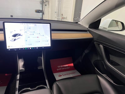 Tesla Model 3 Standard Range+ RWD