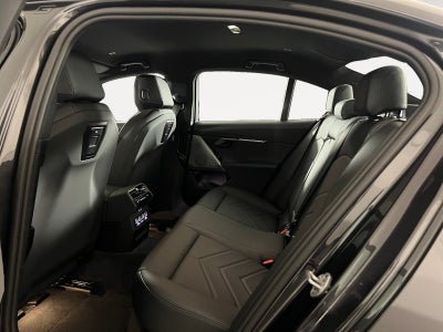 BMW i5 eDrive40 Fully Charged M-Sport