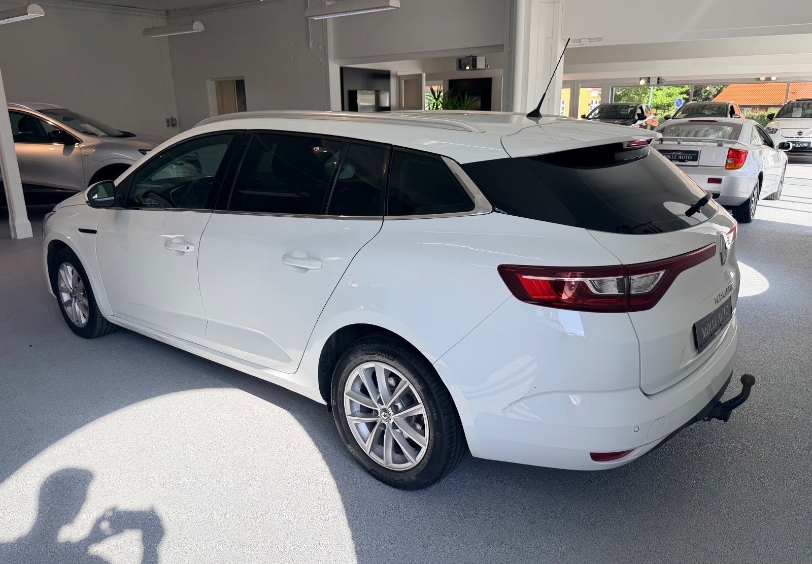 Billede af Renault Megane IV 1,2 TCe 100 Zen Sport Tourer