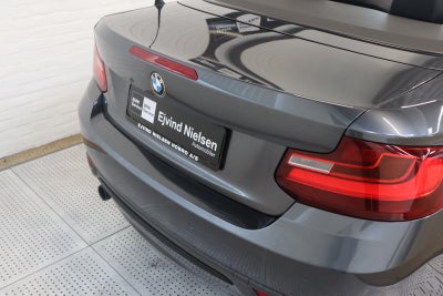 BMW 220i Cabriolet aut.