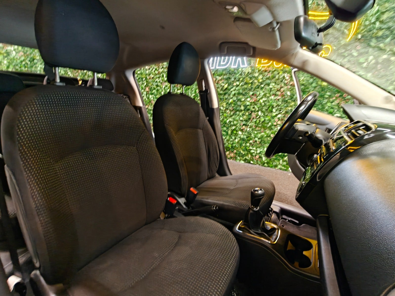 Billede af Mitsubishi Space Star 1,2 Black & White