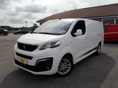 + Moms Modelår 2021 Kilometer 76.000 Drivmiddel Diesel Peugeot Expert 2,0 BlueHDi 177 L3 U