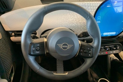 MINI Cooper SE Favoured Trim XL