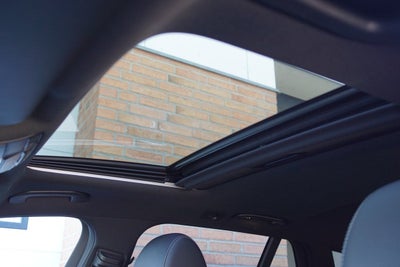 Mercedes E300 de AMG Line stc. aut.