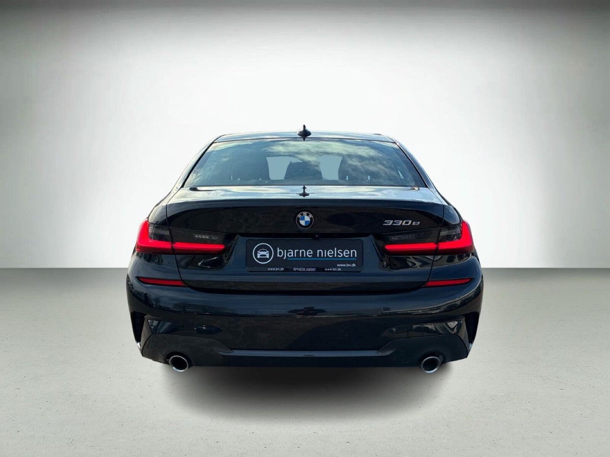 BMW 330e M-Sport aut. billede 6