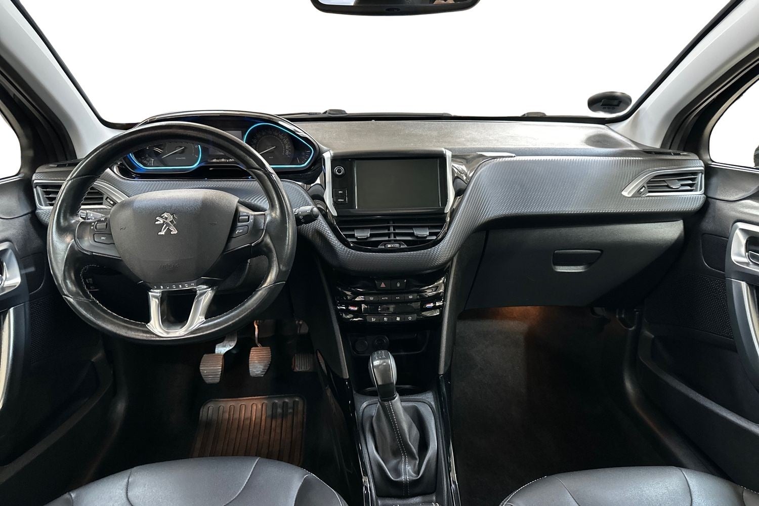 Billede af Peugeot 2008 1,2 e-THP 110 Allure Sky