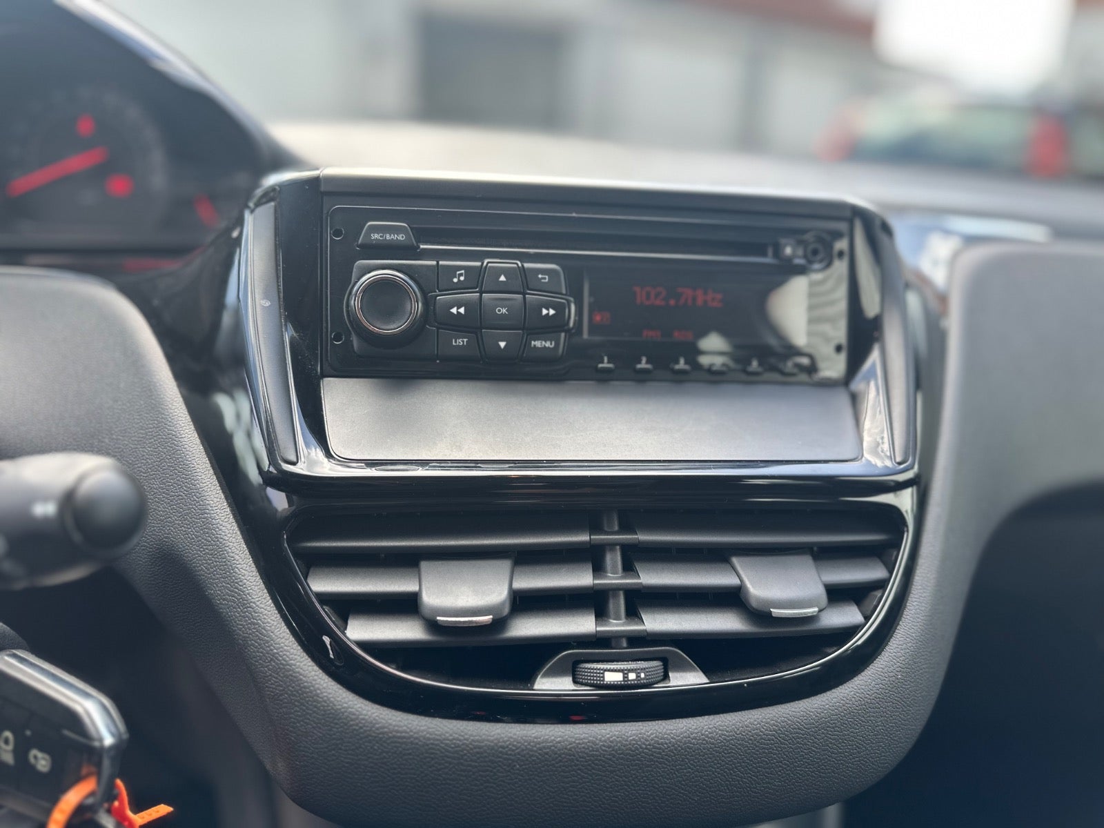 Billede af Peugeot 208 1,0 VTi Access