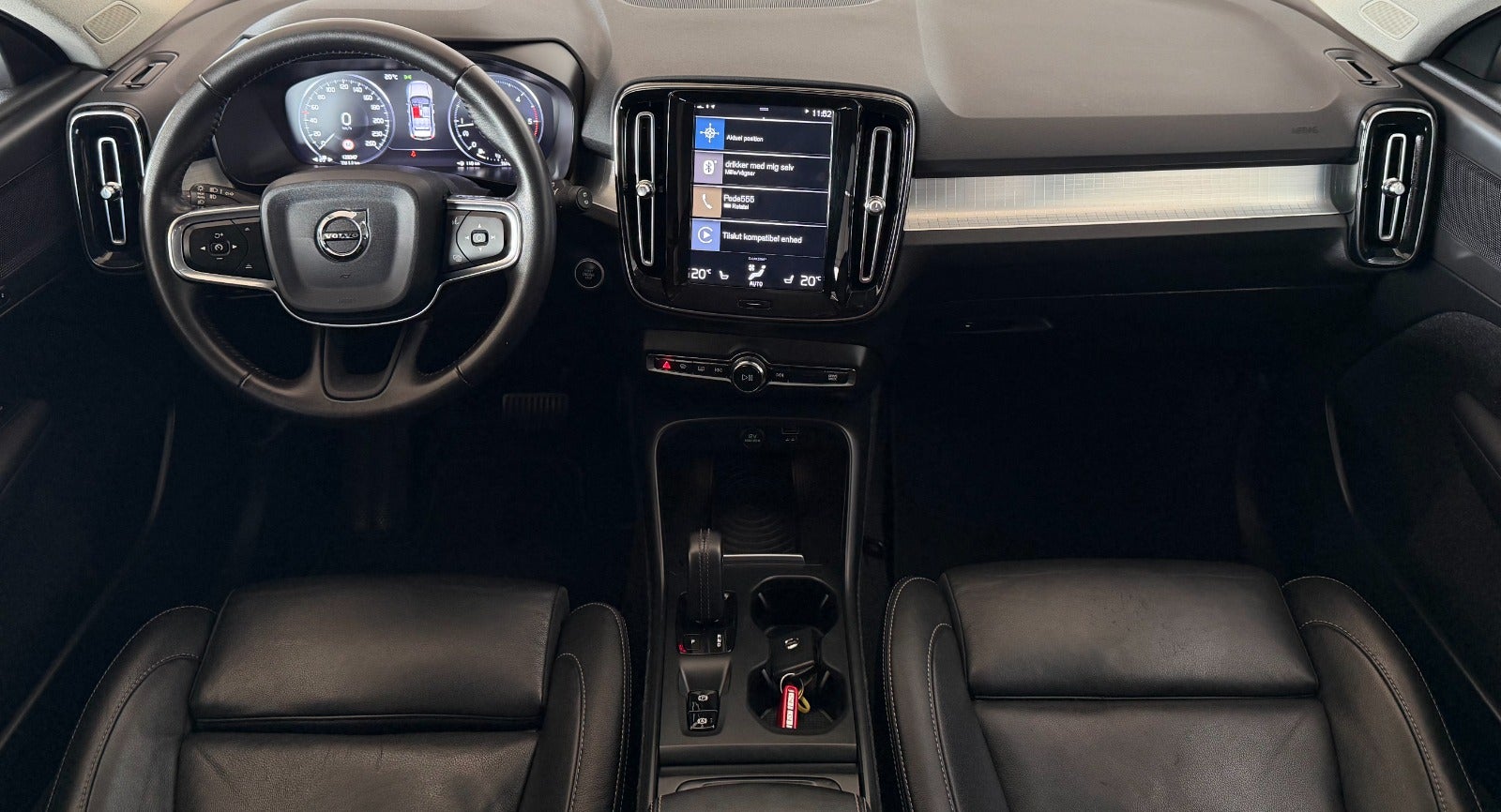 Billede af Volvo XC40 2,0 D4 200 Momentum Polestar aut. AWD