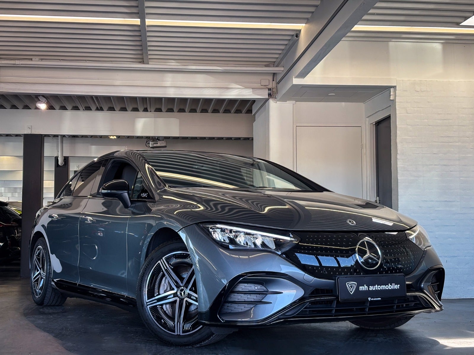 Billede af Mercedes EQE350  AMG Line