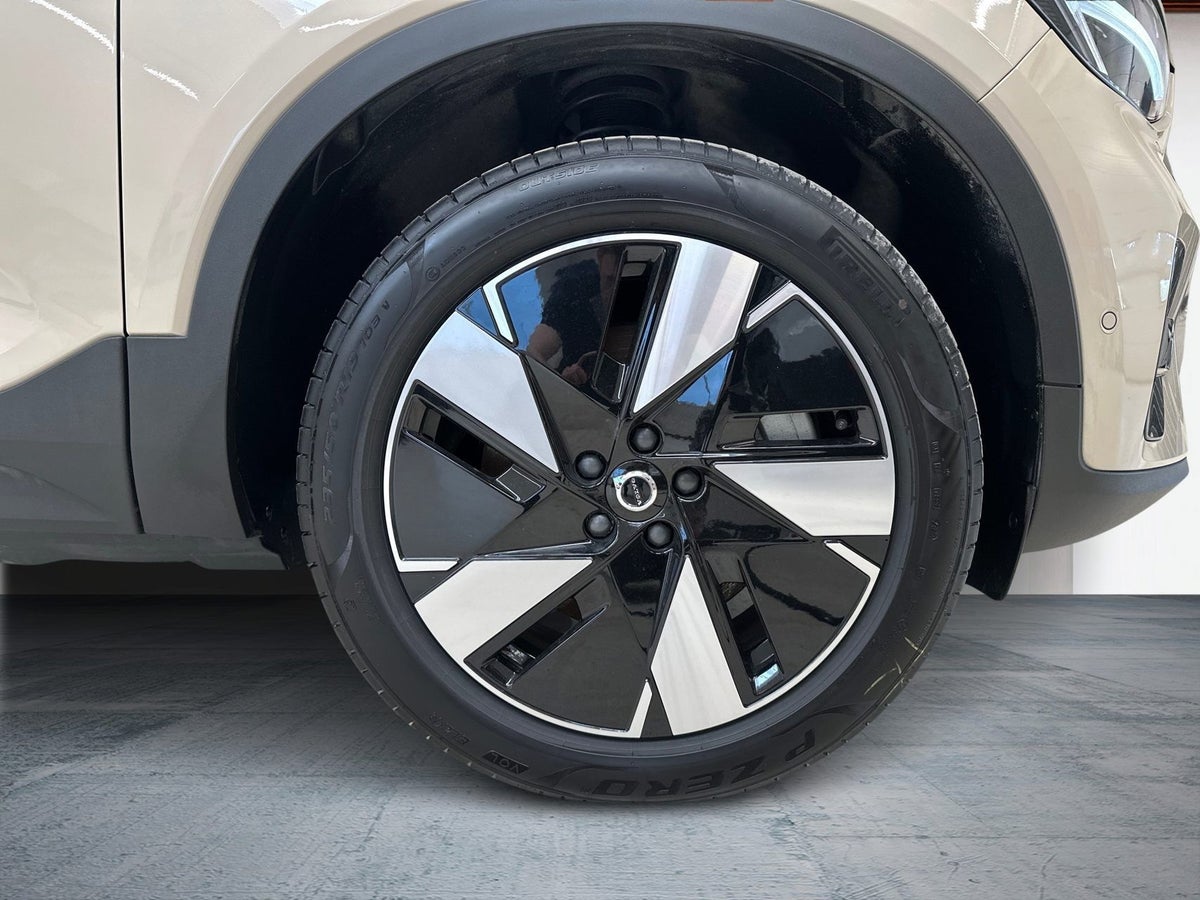 Volvo EX40 Twin Performance Ultra billede 9