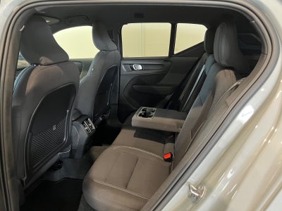 Volvo EX40 Extended Range Core