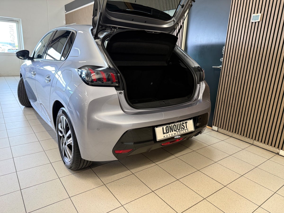 Peugeot 208 PureTech 100 Allure Peugeot 208 PureTech 100 Allure
