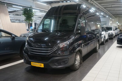 Iveco Daily 35S18 12m³ Van AG8