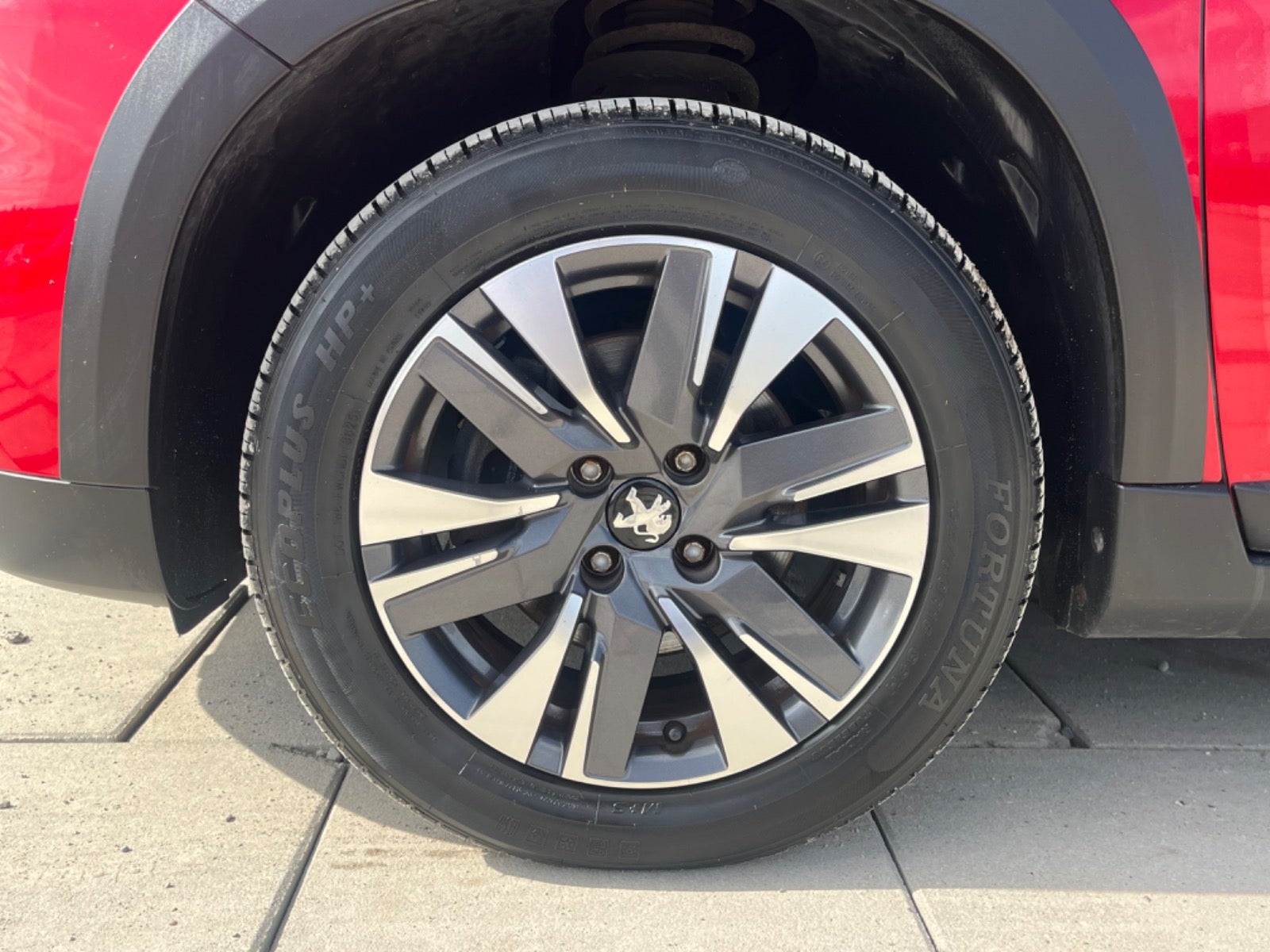 Billede af Peugeot 2008 1,2 PureTech 130 Allure Sky