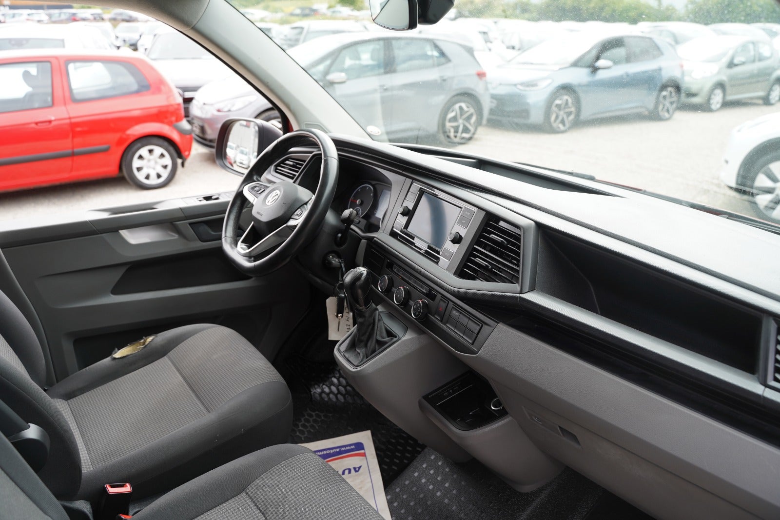 Billede af VW Transporter 2,0 TDi 150 Kassevogn DSG lang
