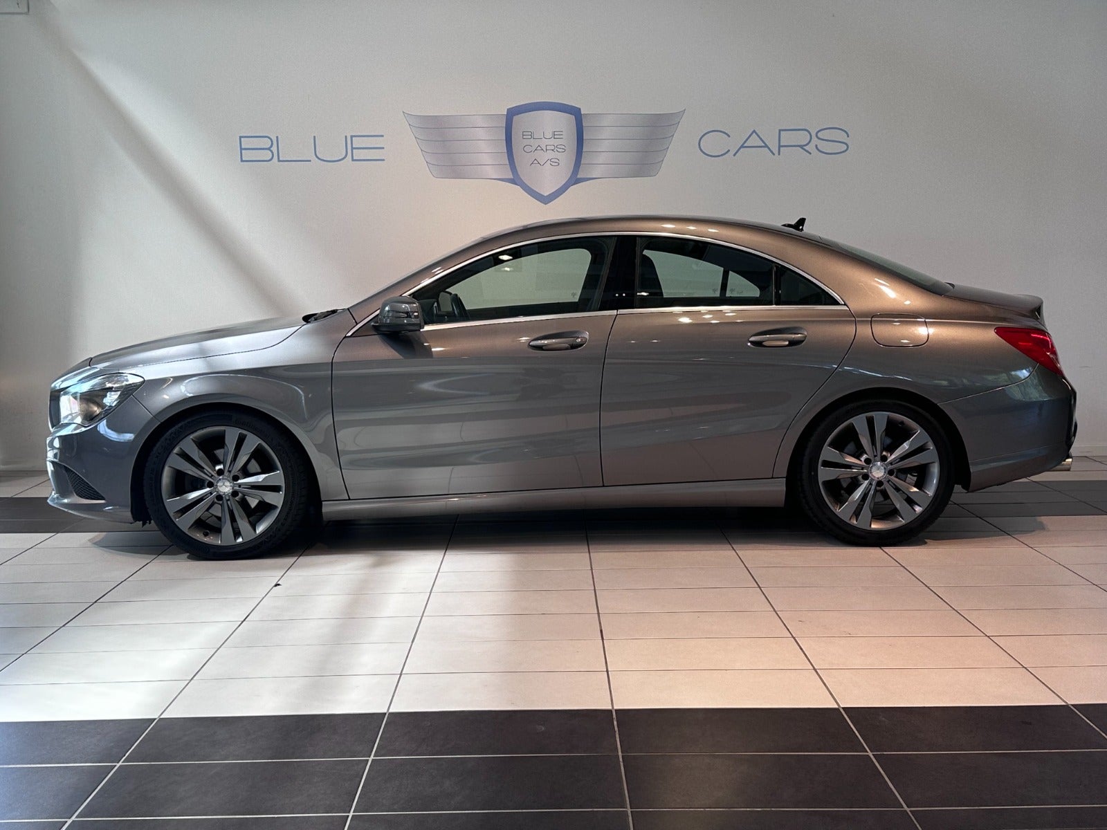 2014 Mercedes CLA200