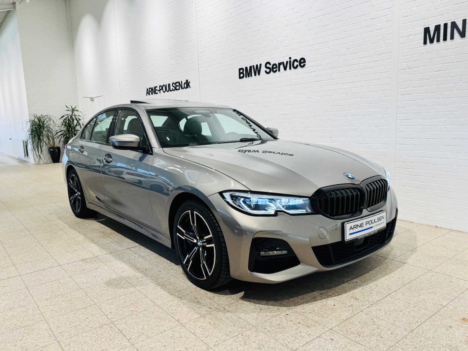 BMW 330e 2,0 M-Sport aut., 4-dørs, 2019 BMW 330e 2,0 M-Sport aut., 4-dørs, 2019