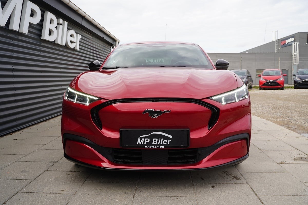 Billede af Ford Mustang Mach-E 98 Premium Extended Range