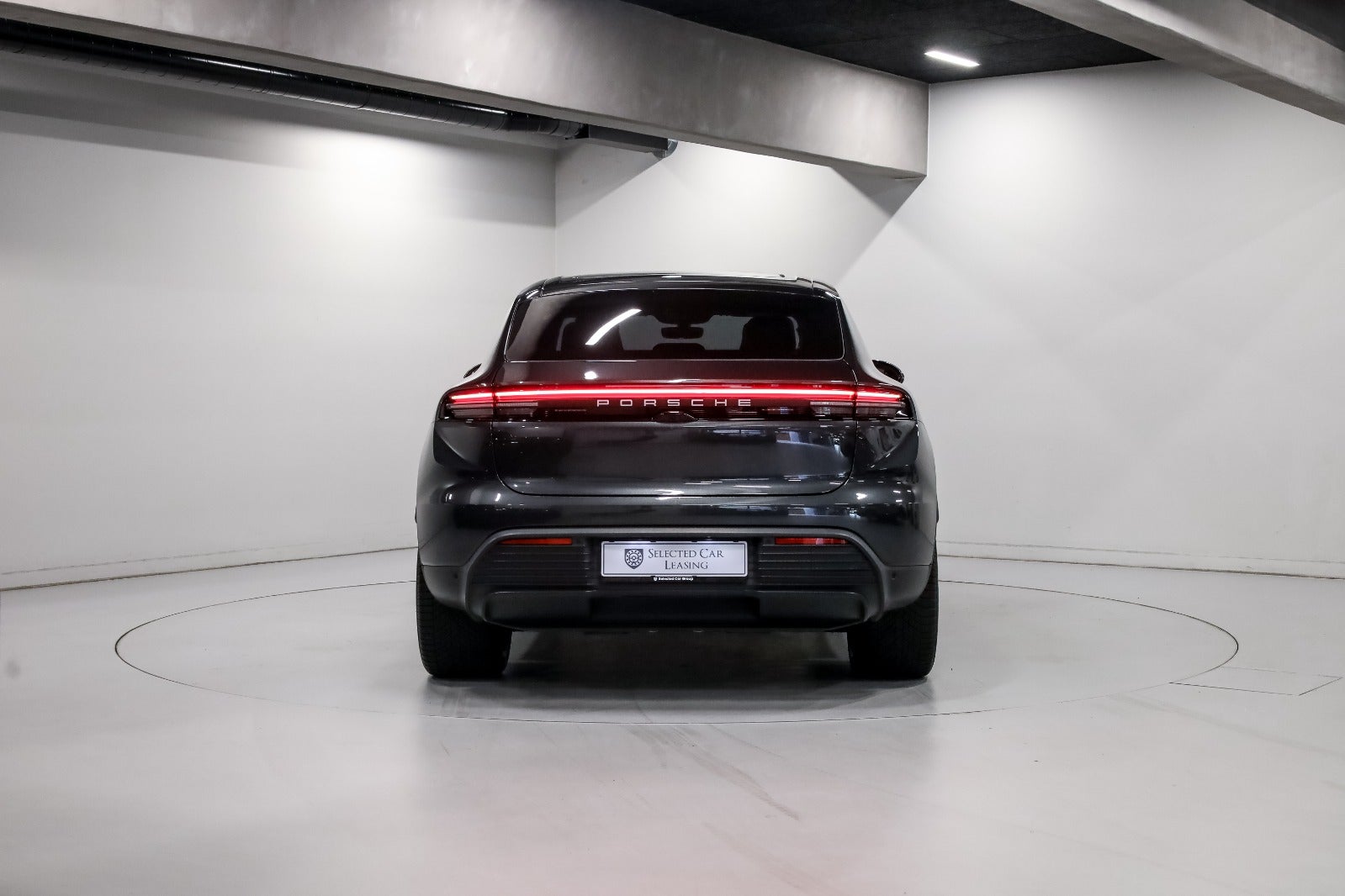 Porsche Macan 4