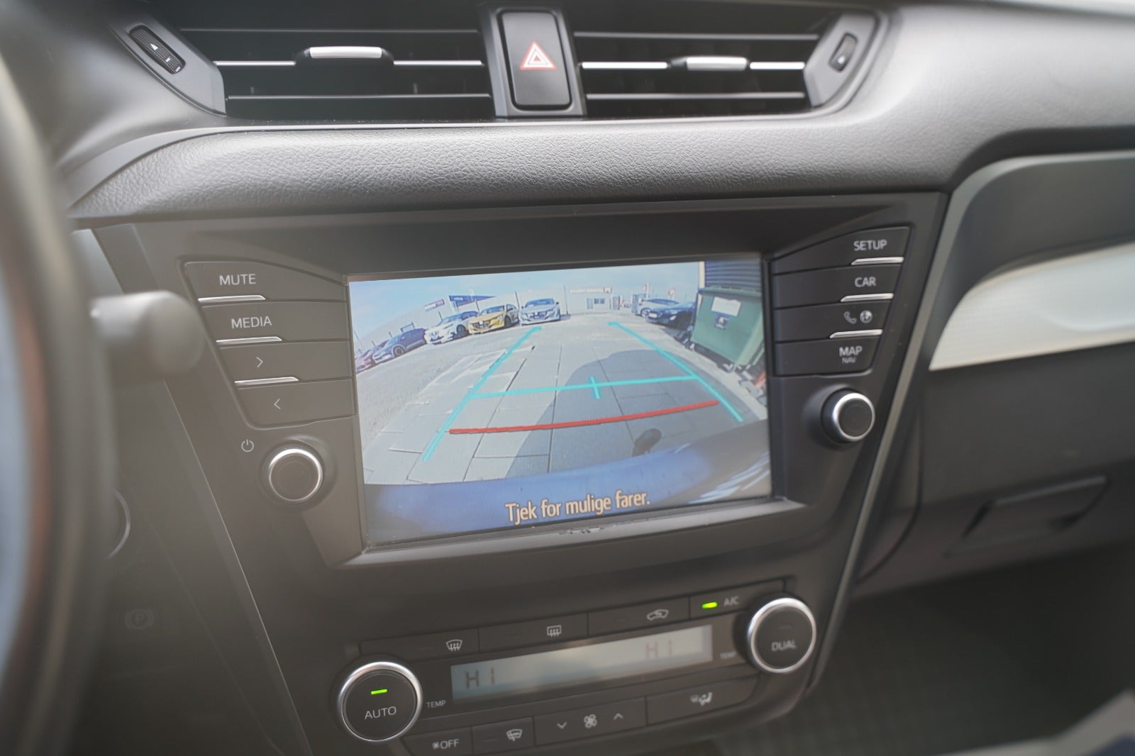 Billede af Toyota Avensis 1,8 VVT-i T2 Premium Touring Sports MDS