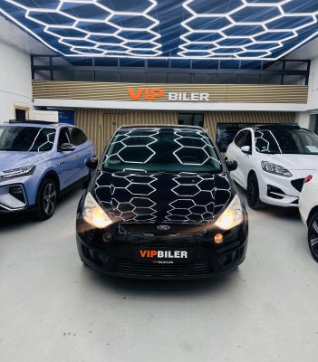 Ford S-MAX 2,0 Titanium 7prs 5d