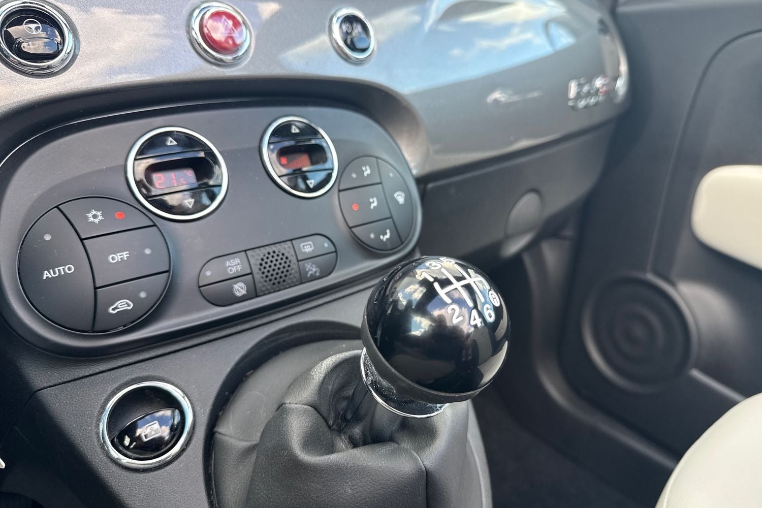 Billede af Fiat 500C 1,0 Hybrid Dolcevita