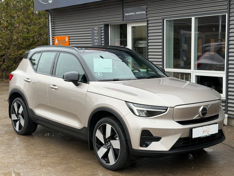 Volvo XC40 P6 ReCharge Core