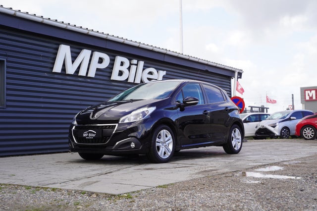 Peugeot 208 1,5 BlueHDi 100 Signature Sky