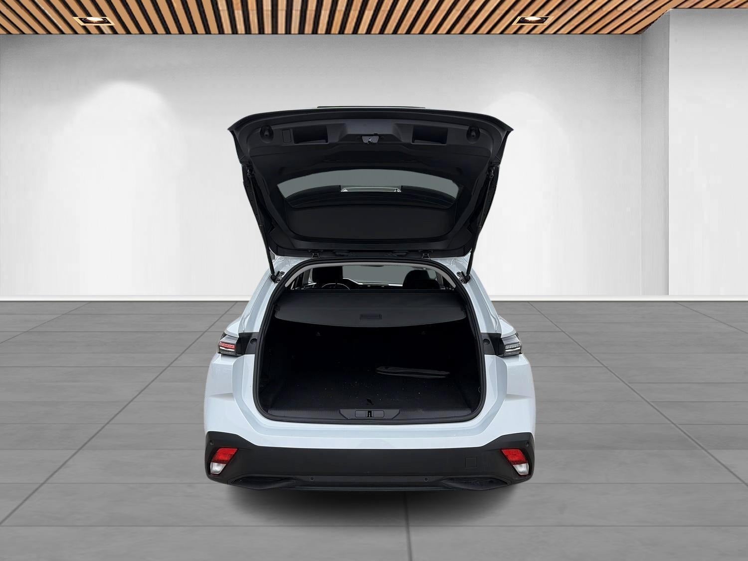 Billede af Peugeot e-308 54 Style SW