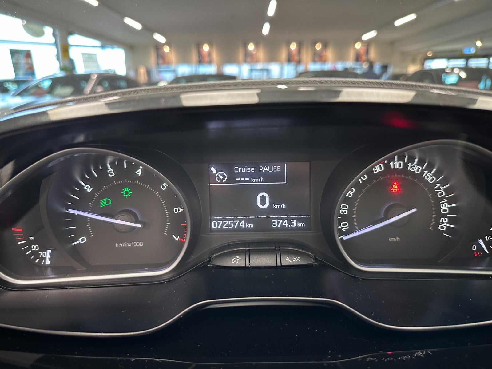 Billede af Peugeot 208 1,2 PureTech 82 Allure Sky