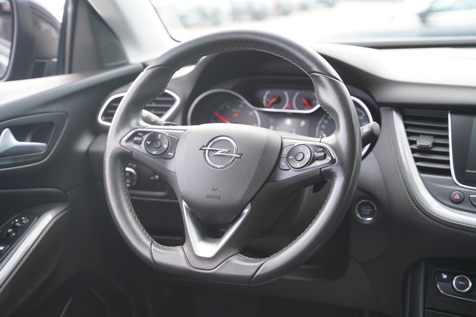 Billede af Opel Grandland X 1,6 Hybrid Ultimate aut.