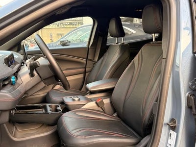 Ford Mustang Mach-E Premium Standard Range